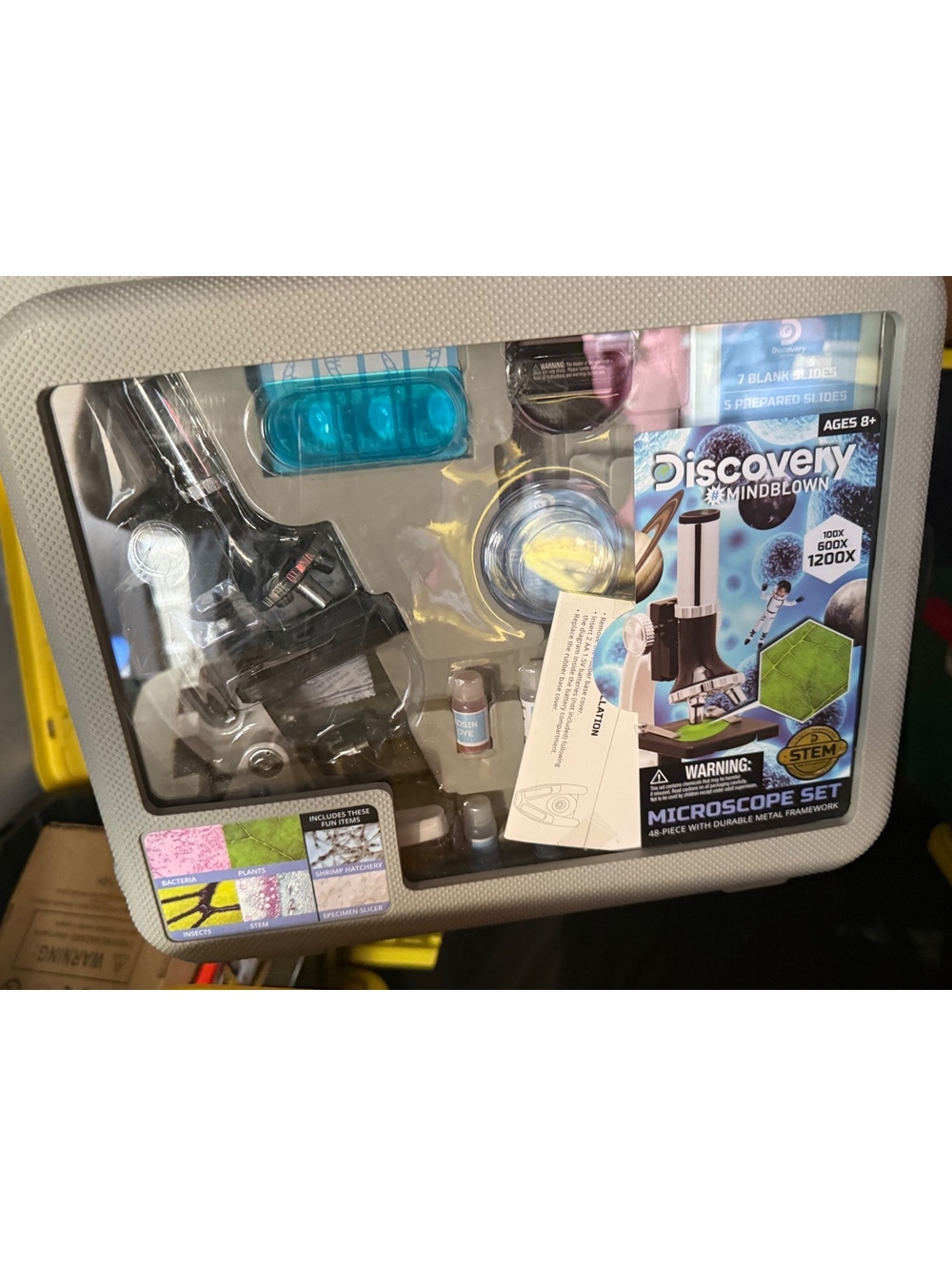 Discovery Mindblown 48-Piece Microscope Set with Durable Metal Framework